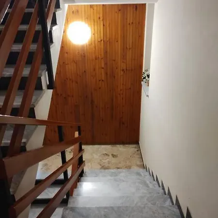 - Terme, Vicino A Mondole Apartment *
